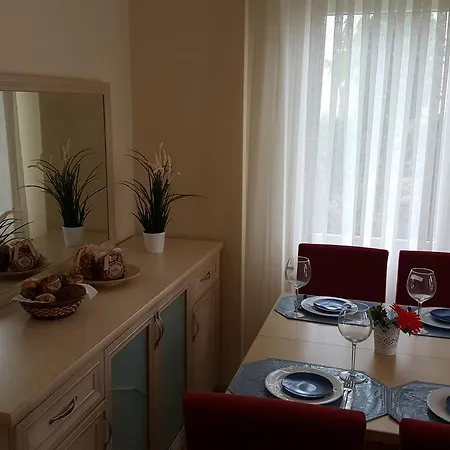 Villa Holiday Gardens *