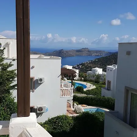 Villa Holiday Gardens
