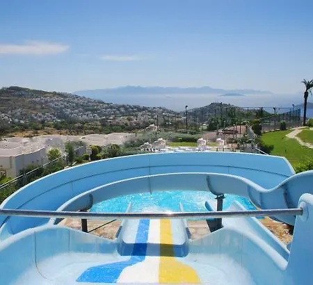Holiday Gardens Villa