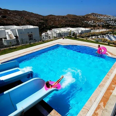 Villa Holiday Gardens